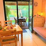 Liwia Park Apartman *